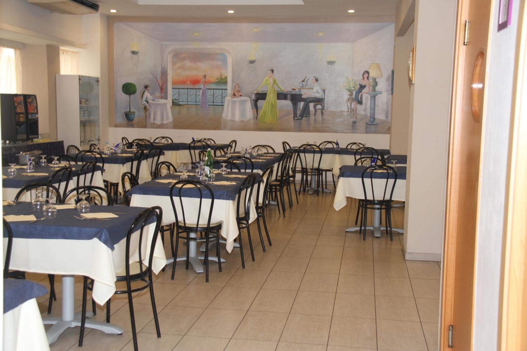 Hotel Clipper Cattolica Bagian luar foto