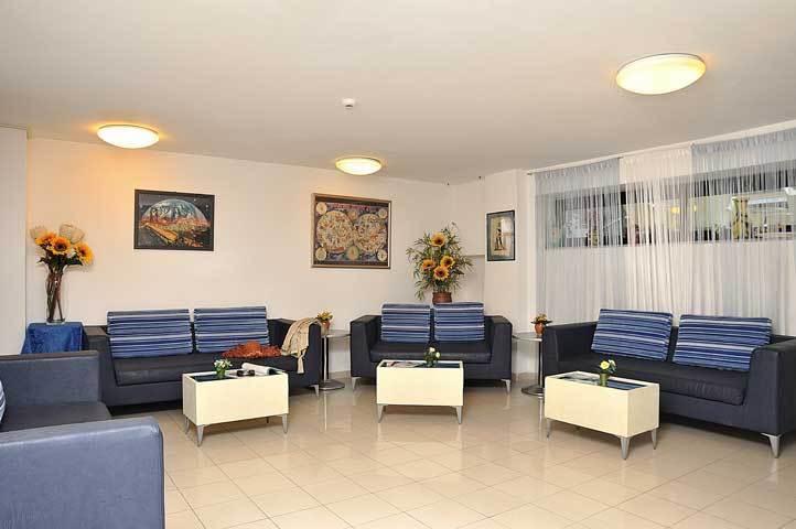 Hotel Clipper Cattolica Bagian luar foto